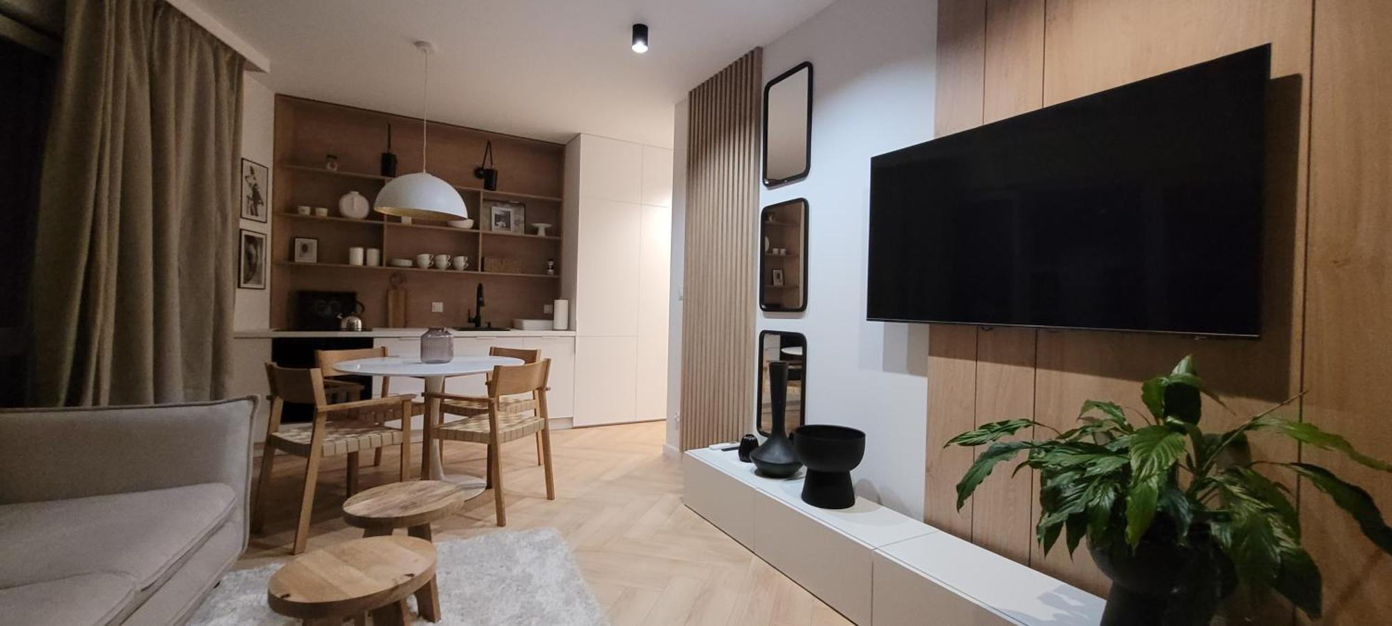 25 Apartment